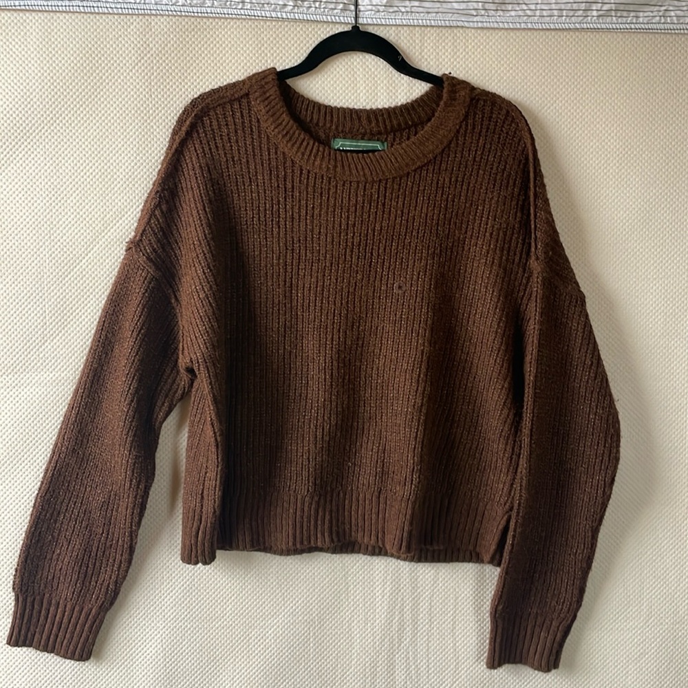 American eagle sweater